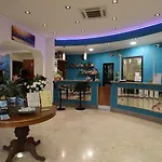 卡米拉别墅酒店 3*