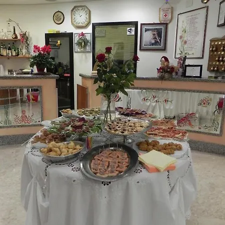 Camilla 3* فاراتسي