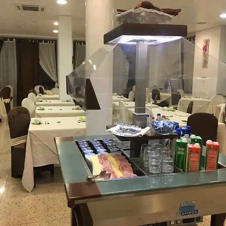 Hotel Camilla 3*